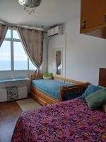 Charming pet-friendly beachfront living - B&B Santos