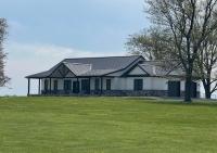 Country Cornerstone Retreat with Pool, Game Room, Theater, Hot Tub, Massage - Bed and Breakfast Hillsboro