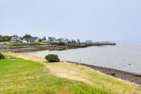 The Hideaway in Downeast Maine: Walk to Ocean - Bed and Breakfast Jonesport