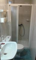 Hostal Continental - Bed and Breakfast Vigo