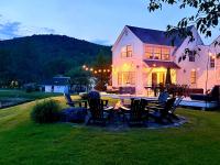 The Villa - Industrial Farmhouse with Hot Tub - Chambres d’hôtes Dover