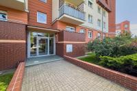 2-Bedroom Air-Conditioned Apartment with Balcony in Wroclaw by Noclegi Renters - B&B Breslavia