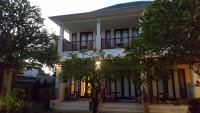 Keke Homestay Sanur - B&B