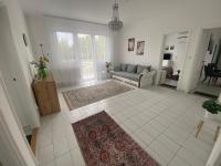 Lillybeth Lakeside - Bed and Breakfast Keszthely
