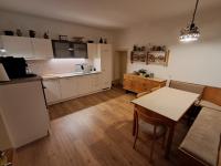 Bauernhaus mit großem Innenhof und Garten - ideal für große Gruppen - Chambres d'hôtes Seefeld Kadolz