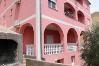 Apartments Marija - Maslenica - first line to the sea - B&B Maslenica