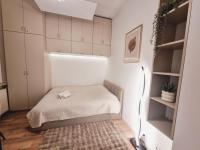 Central Park Krochmalna Atelier, Rondo ONZ Metro - B&B Varsovia