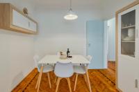 Combatentes 33 House - By Y Concept - B&B Setúbal