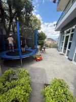 Kastoria Book House with yard - B&B