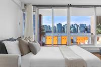 Chinatown Suite with Projector and Parking near Skytrain for 6 - Ferienwohnung Vancouver