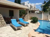 Villa paradiso 1 with private pool - B&B Pitsidia