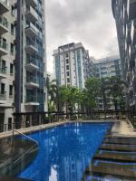 Staycation By JEM - Across NAIA T3 in Newport City - Chambres d'hôtes Manille