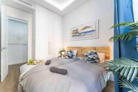 Luxury Apartment 6 Bedroom in Downtown by TuriVida - Chambres d'hôtes Madrid