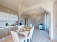 Agape Apartment by Bookinggardalake - Chambres d’hôtes Menago