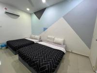 Pelangi party corner house 6bed6bathroom 20 pax - Chambres d’hôtes Johor Bahru