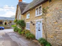 2 Bed in Burton Bradstock DC148 - B&B