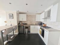 Cliff top apartment with breathtaking ocean views - B&B Newquay