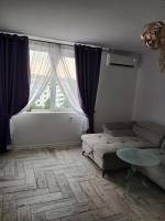 Tower Luxury Suite - Bed and Breakfast Piteşti