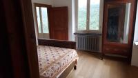 Dreibettzimmer mit Bad