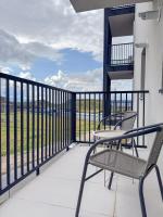 Modern Spacious Mountain View Apt - B&B Brasov