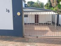 Cozy 2 bedroom cottage - Bed and Breakfast Durban