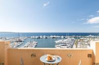 GRAND PALAIS - Beautiful top floor studio - Sea front with AC - Chambres d’hôtes Vallauris