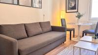 Studio mit Schlafsofa