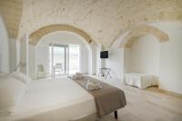 Palazzo della Torre 002 - Historical modern stay - B&B Bari