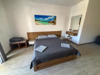 Monolocale Triplo Standard