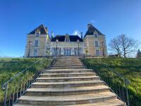 Appartement dans Château exceptionnel - Bed and Breakfast Les Forges