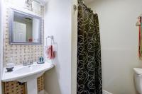 Huge 1 Bedroom Steps into the French Quarter - Ferienwohnung New Orleans