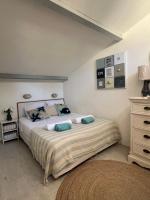 Two-Bedroom Apartment with Sea View