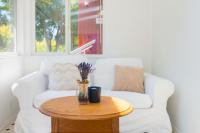 Bright & Spacious House Near UBC - B&B Vancouver