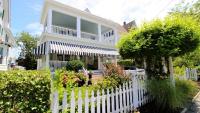 207 Howard Street - The "Schapteau" - B&B Cape May