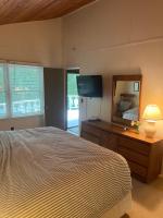 Beech Mountain Swiss-style Chalet - Bed and Breakfast Beech Mountain