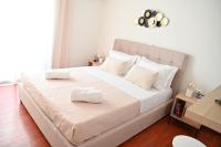Appartamento con 2 Camere da Letto e Balcone