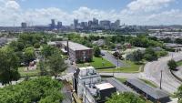 New Elevations Rooftop 5 Min to Downtown Nash - B&B