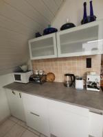Kaméleon Apartmanház EV töltéssel - B&B Balatonszemes