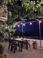 Guest House Luna - B&B Gjirokastër