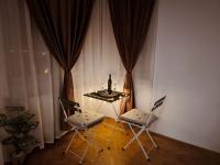 The Corner Loft - Cismigiu Garden - B&B Bucarest
