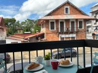 Yana Room - Centre ville, 2 chambres, espace travail, Wifi fibre - B&B Caienna