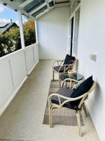 Stunning Modern Self-contained Apartment - Ferienwohnung Burnside