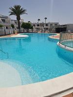 T2 RESIDENCE ATALAYA PUERTO DEL CARMEN LANZAROTE NOUVEAU appartement entièrement rénove - Chambres d'hôtes Puerto del Carmen