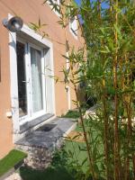 Logement 2 personnes cosy avec petit jardin - B&B Ceret