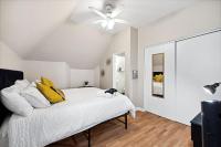 King Bed 300 MBPS with Free Parking - Bed and Breakfast Pittsburgh