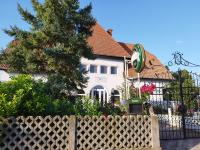 St. Kristóf Vendégház - B&B Abádszalók