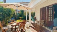 Coastal Garden Paradise Retreat- 6 min from the beach - B&B Charneca de Caparica