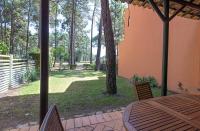 Aroeira - Nature, Beach & Golf, by TimeCooler - B&B Almada