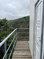 Charming hill view retreat - Chambres d’hôtes Funchal