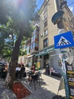 La Dolce Casa & City Center I Balcony I Netflix - B&B Bucarest